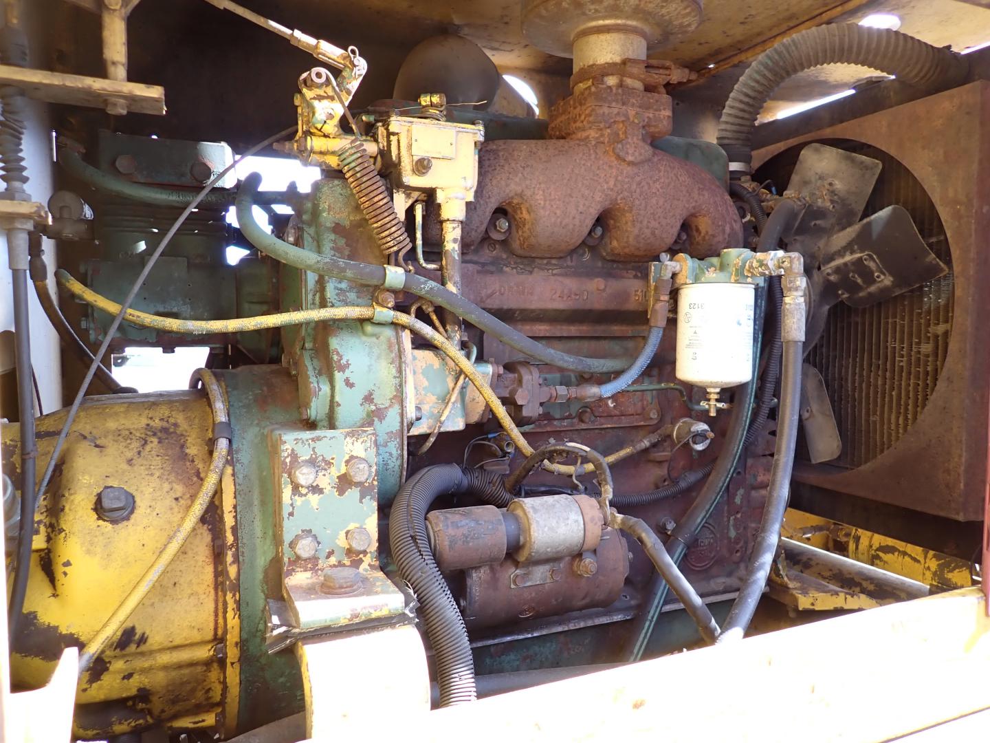 ./imagenes/INVOICE/2019/16595/EXCAVADORA FERROCARRILERA SOBRE LLANTAS SWINGMASTER_ 181 (45).JPG